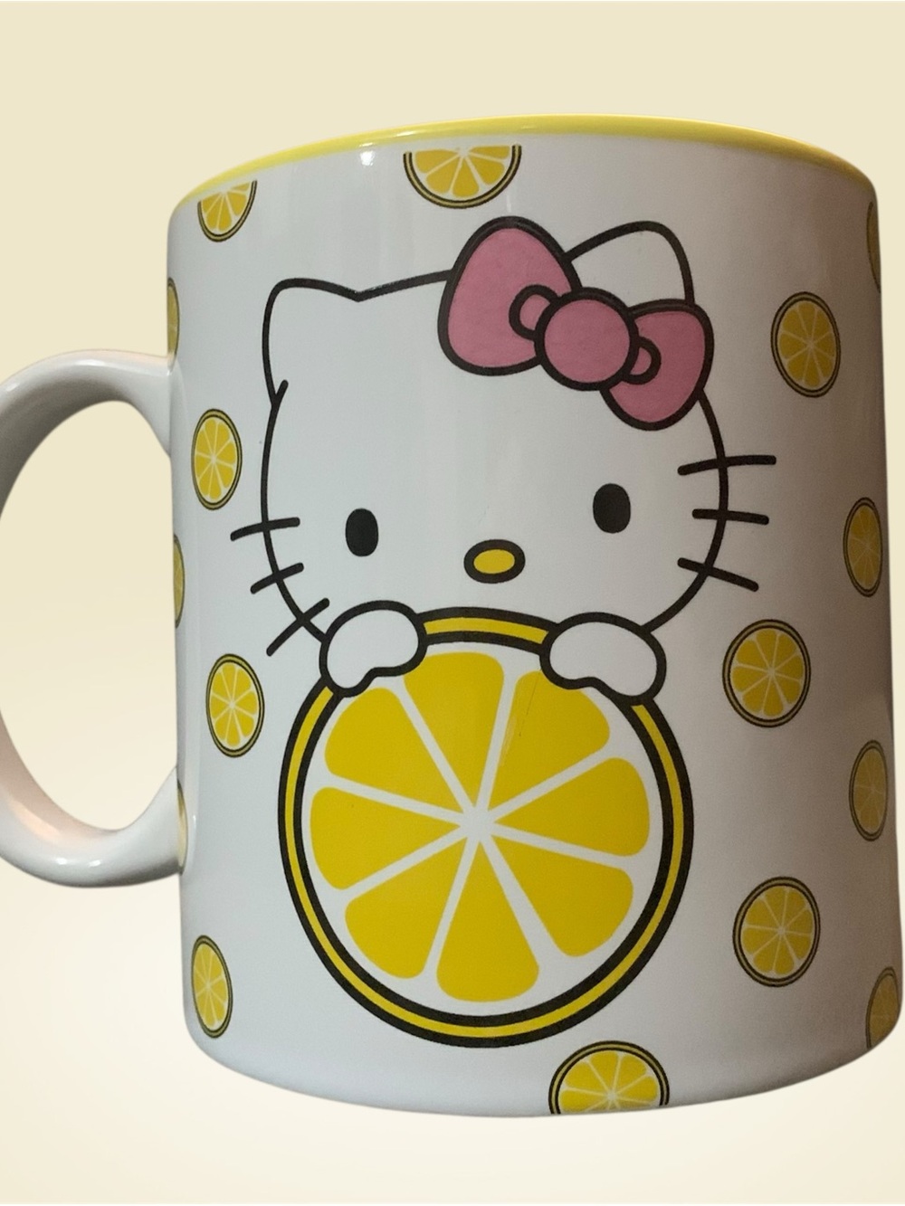 Hello Kitty lemon Coffee Mug 20oz